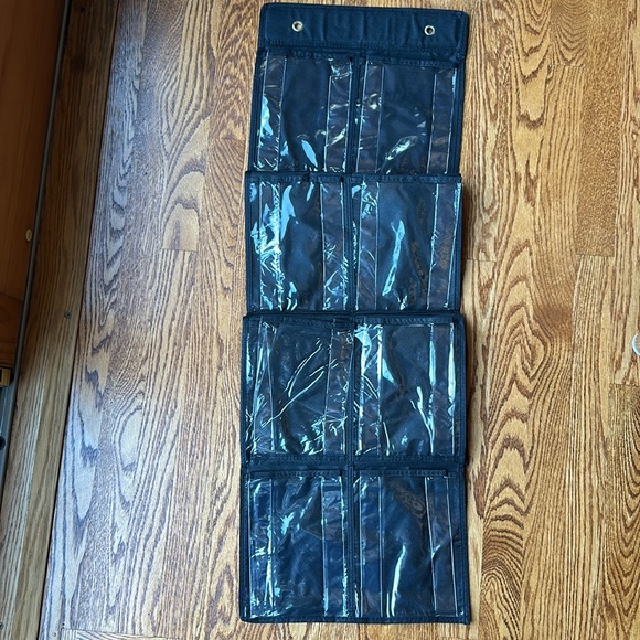 Over The Door Organizer, One Only - Picture 2 of 3